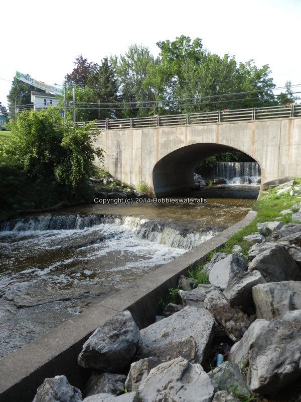 OLD MILL FALLS ONTARIO COUNTY WESTERN NEW YORK 8-10-2013_00005.JPG