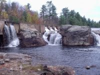 MAGILLA FALLS LEWIS NORTHERN NY 10-14-2006_00004.JPG