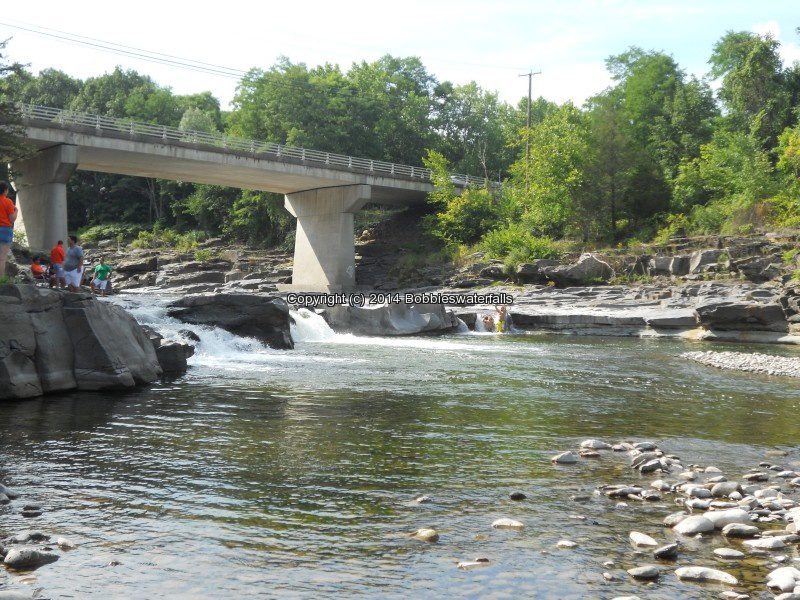 WOODSTOCK DAM (FALLS AT) GREEN COUNTY SOUTHERN NEW YORK 8-17-2013_00007.JPG