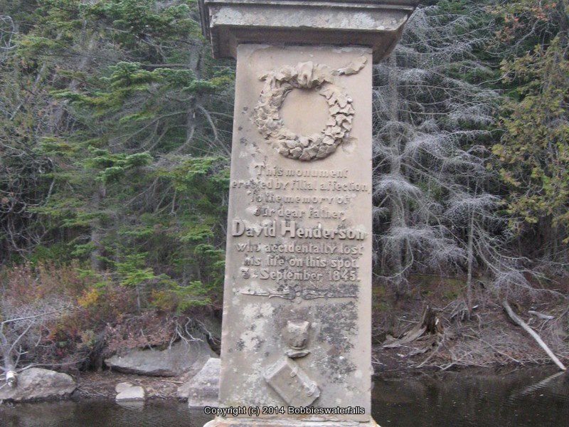 2 henderson monument_00012.JPG
