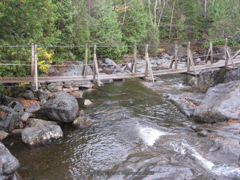 10 first bridge to trailhead_00007.JPG
