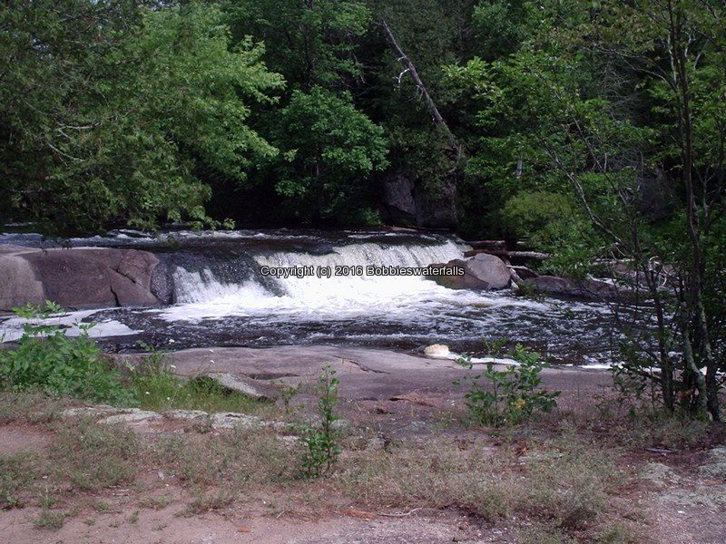 Bear Trap Falls Oconto County WI 7-2-2007_00003.jpg