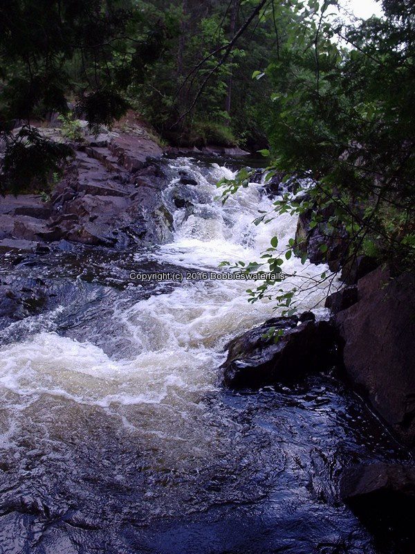 Horseshoe Falls Marienette County WI 7-5-2007_00006.jpg