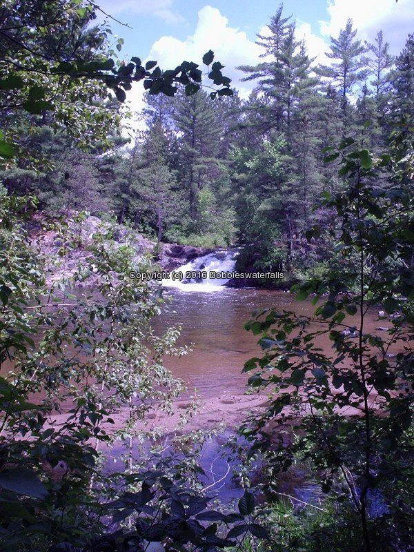 Twelve Foot Falls Marienette County WI 7-5-2007_00002.jpg